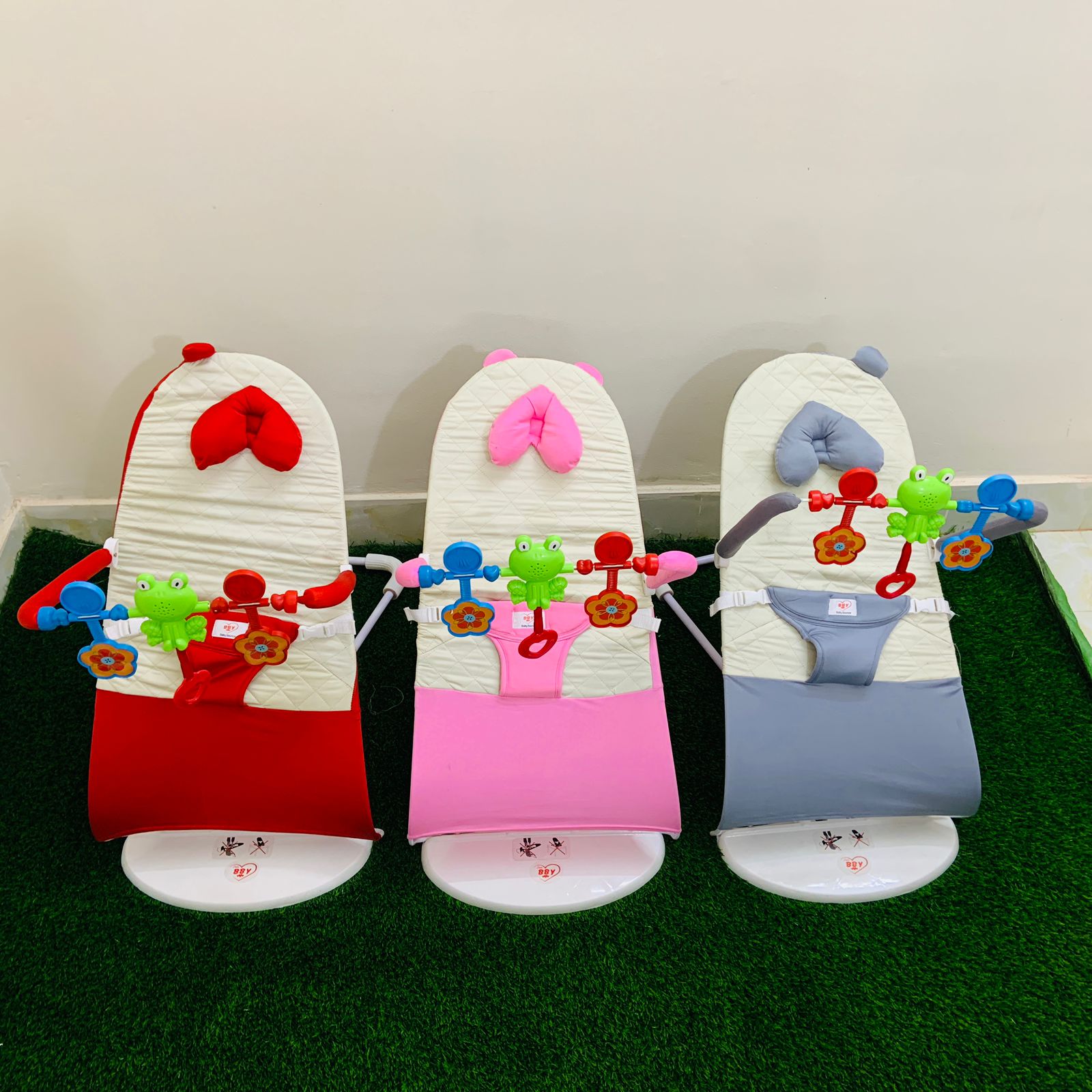 69817605439d2ed60caa2a2e6164c4a9 Premium Musical Bouncer Chair with Toy - Image 1